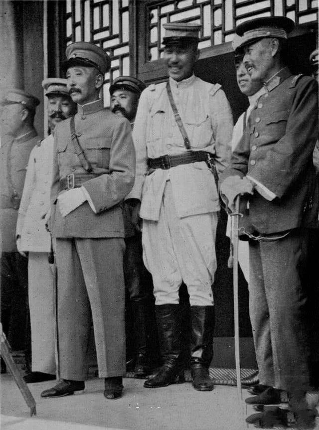 张学良晚年接受采访:杀杨宇霆之前我不迷信,杀他之后我不得不信