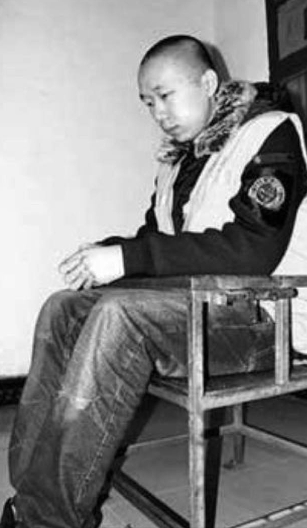 2007年"熊猫烧香"之父被判4年,发誓痛改前非,2014年再次入狱_李俊