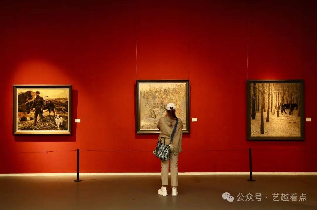 第六届群众美术书法摄影作品省际巡回展在天津美术馆开幕_文化_展览