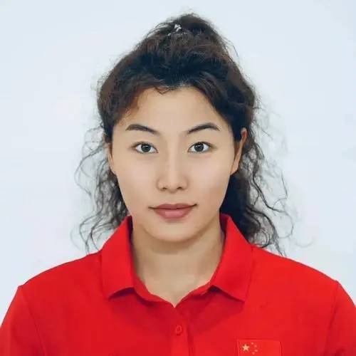 卷儿 张婧:女子水球队队长,总能在关键时刻为队伍攻城拔寨.