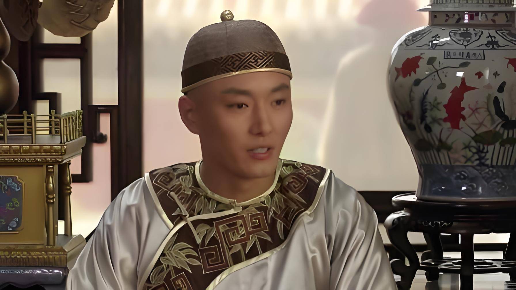 "果郡王"李东学不红,是因为他正在"另一个圈子"里,红得发紫