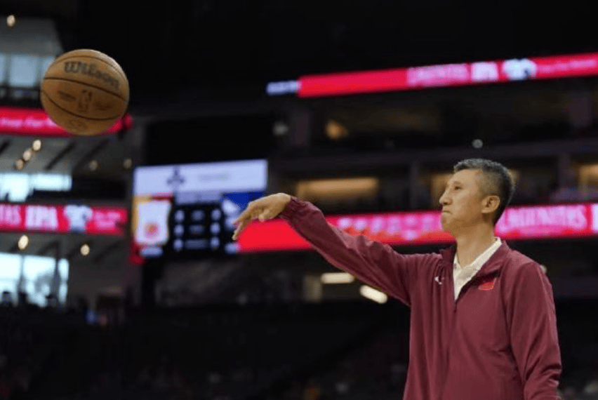 原创            8月初重新集结！中国男篮重启老办法，再度集训狠抓体能-中国男篮晒集训合影