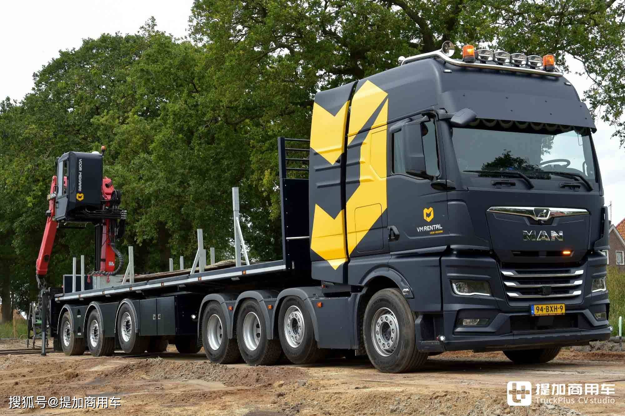 搭载全套遥控系统,640匹马力曼恩tgx大件车实拍,可遥控行驶