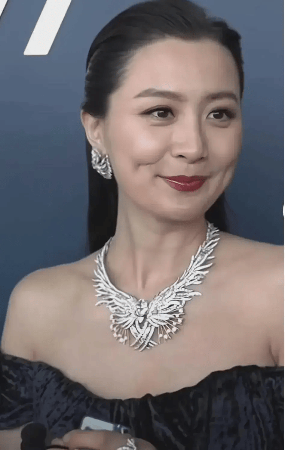 昔日tvb花旦陈法拉,勇甩豪门后翻红,演过《法证先锋》里的容慧