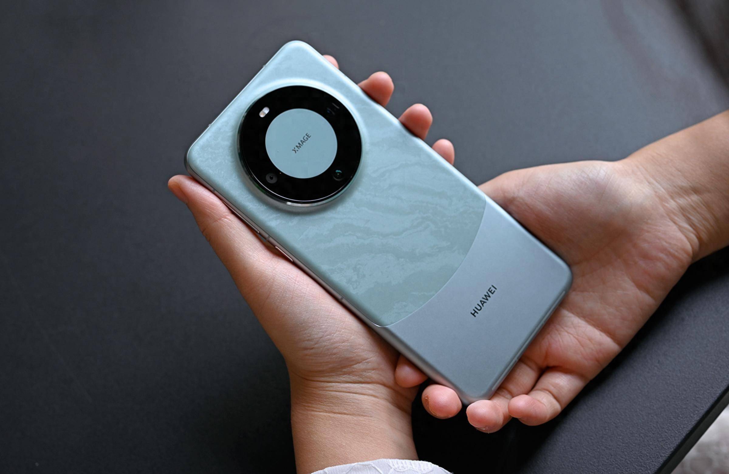 华为重磅消息曝光,新机可能延期,iphone14已价格暴跌提前砸场_mate