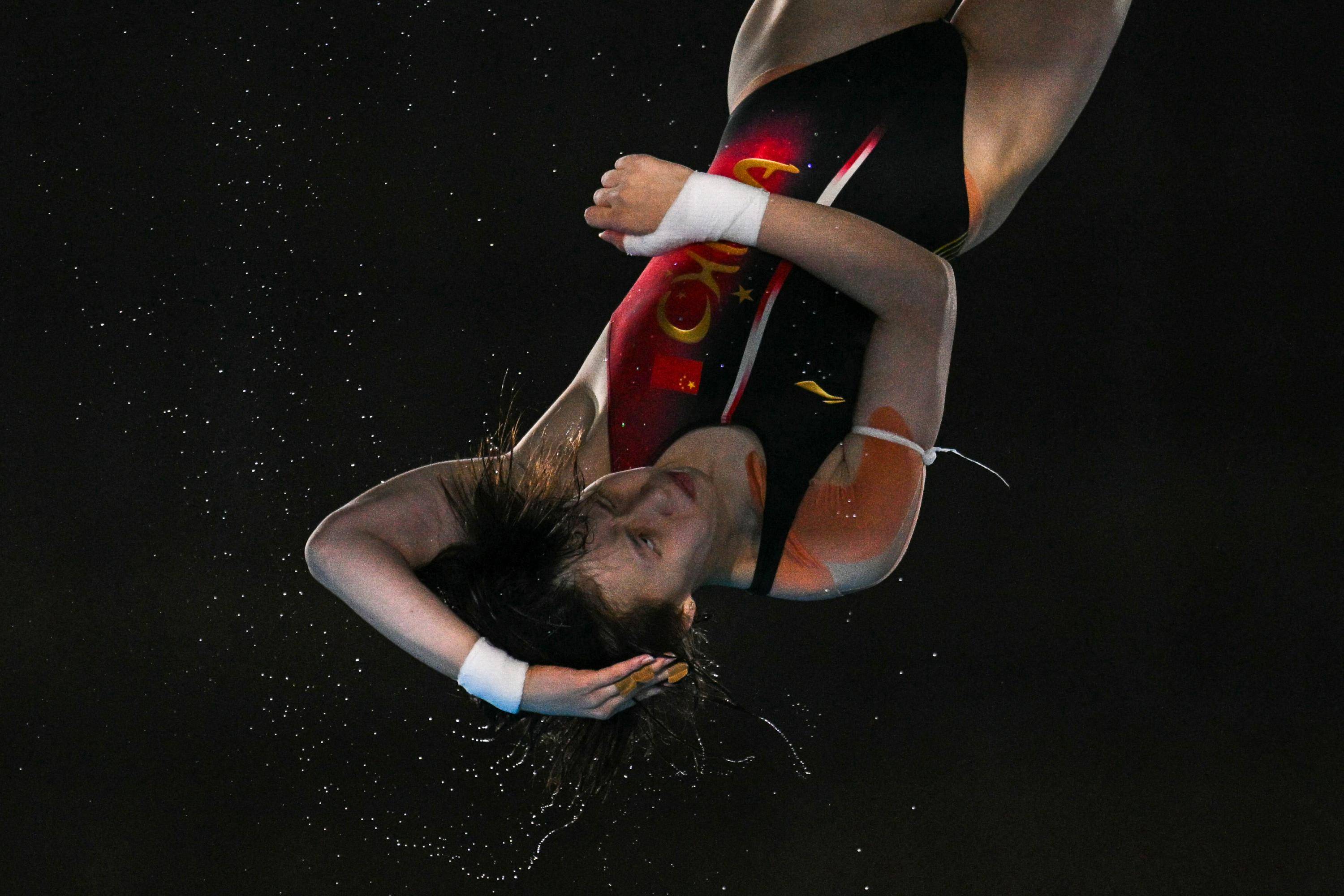 全红婵陈芋汐双双跳进女子十米跳台决赛