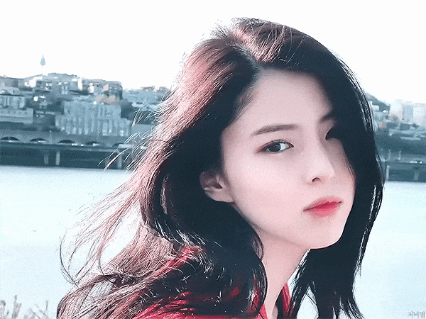 最新排名!2024年韩国最美的10位女星出炉了:宋慧乔冲进前3名