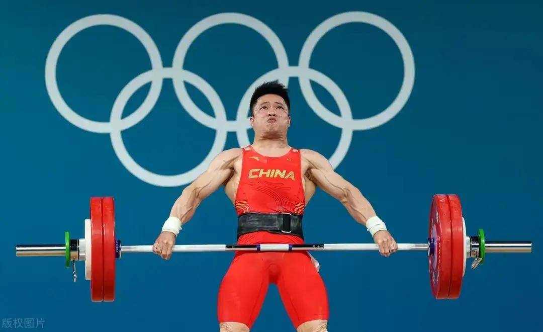 李发彬两连冠 破奥运纪录,中国队23金排名金牌榜次席_成功_杠铃