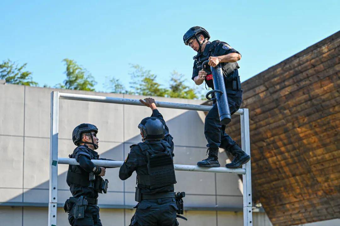 直击长沙特警练兵现场!