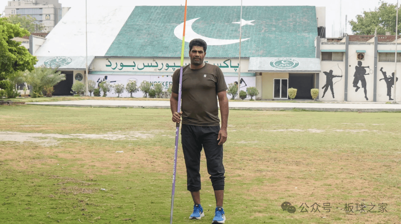 巴基斯坦前板球运动员获得奥运会标枪冠军