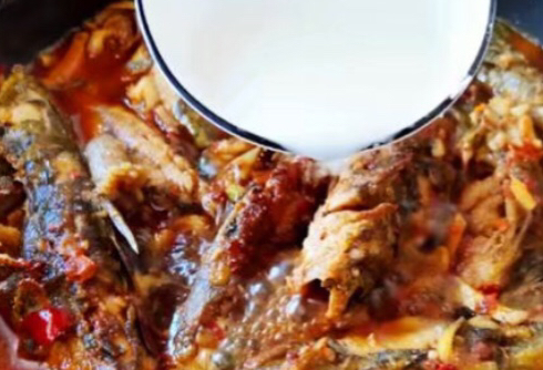 做黄骨鱼时应该用热水还是冷水?如果放错了鱼就不好吃咯