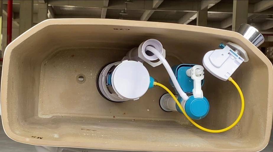 马桶内的白色小管究竟有什么作用?维博来告诉你!