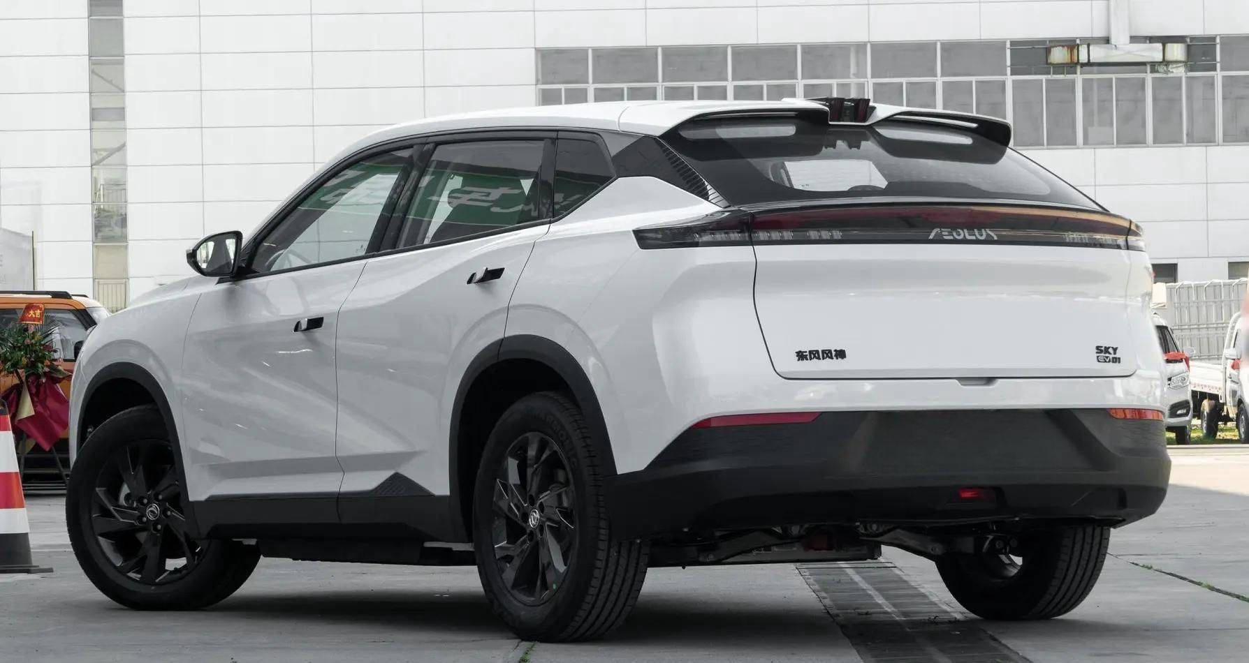 东风风神sky ev01纯电suv新车型上市,售价14.99万起