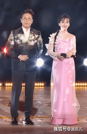 林晓峰赵雅芝跨界合唱《铁血丹心》，港乐回忆杀来袭，这对组合你意外吗？-林晓峰微博