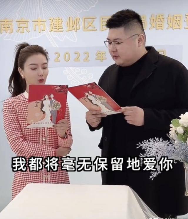 千万网红猴哥说车翻车”老婆控诉其三大罪行，评论回应太心酸-网红猴哥怎么了