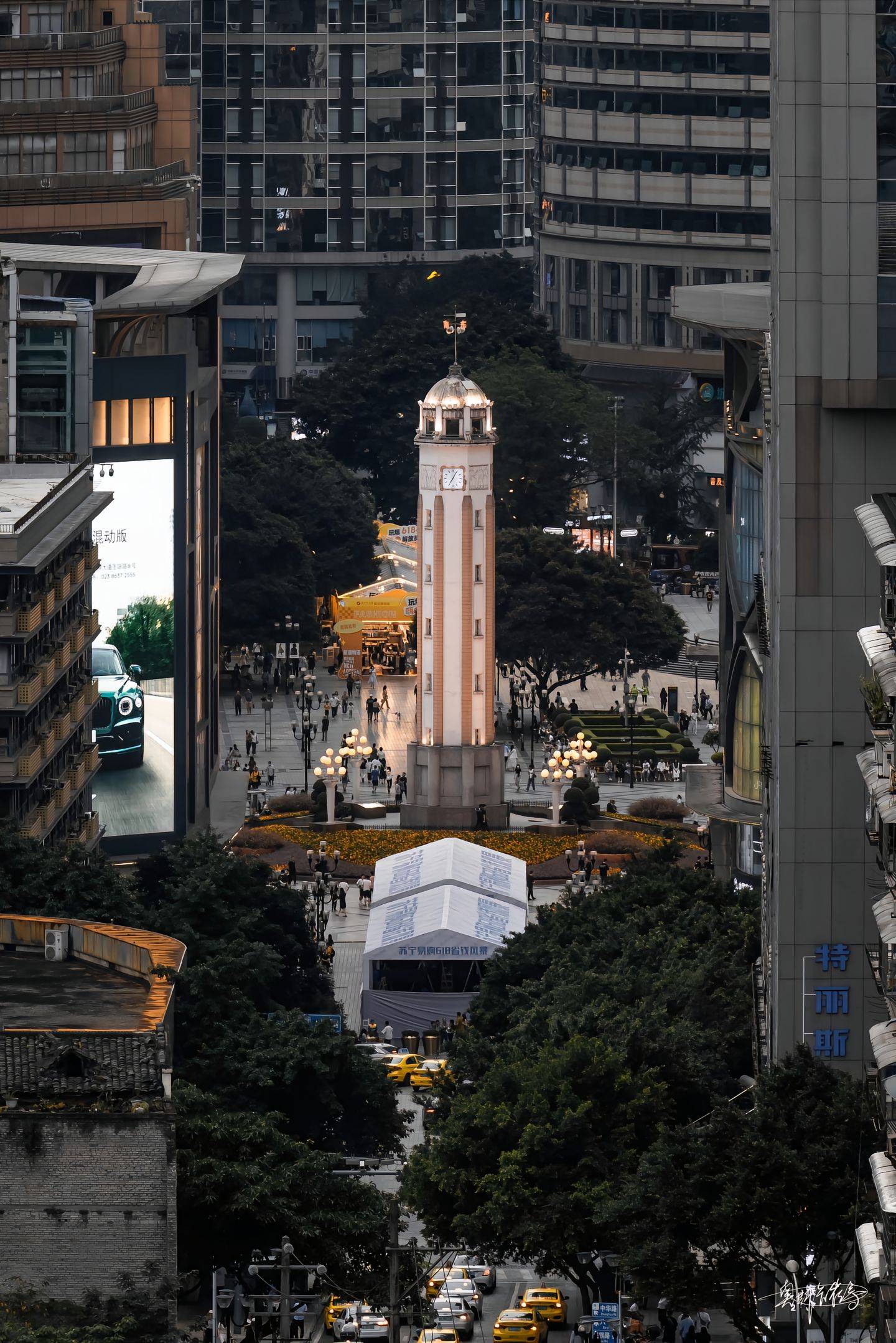 去重庆鹅岭公园5天规划跟团线路,重庆参团导游联系电话