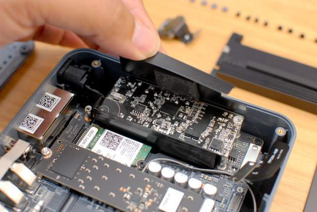 零刻新一代EQR6办公迷你主机体验:集成度更高,性能更强悍