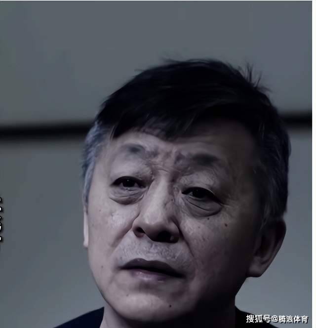 杜兆才一头白发!李璇感慨:老杜还是没有老陈淡定,头发花白_手机搜狐网