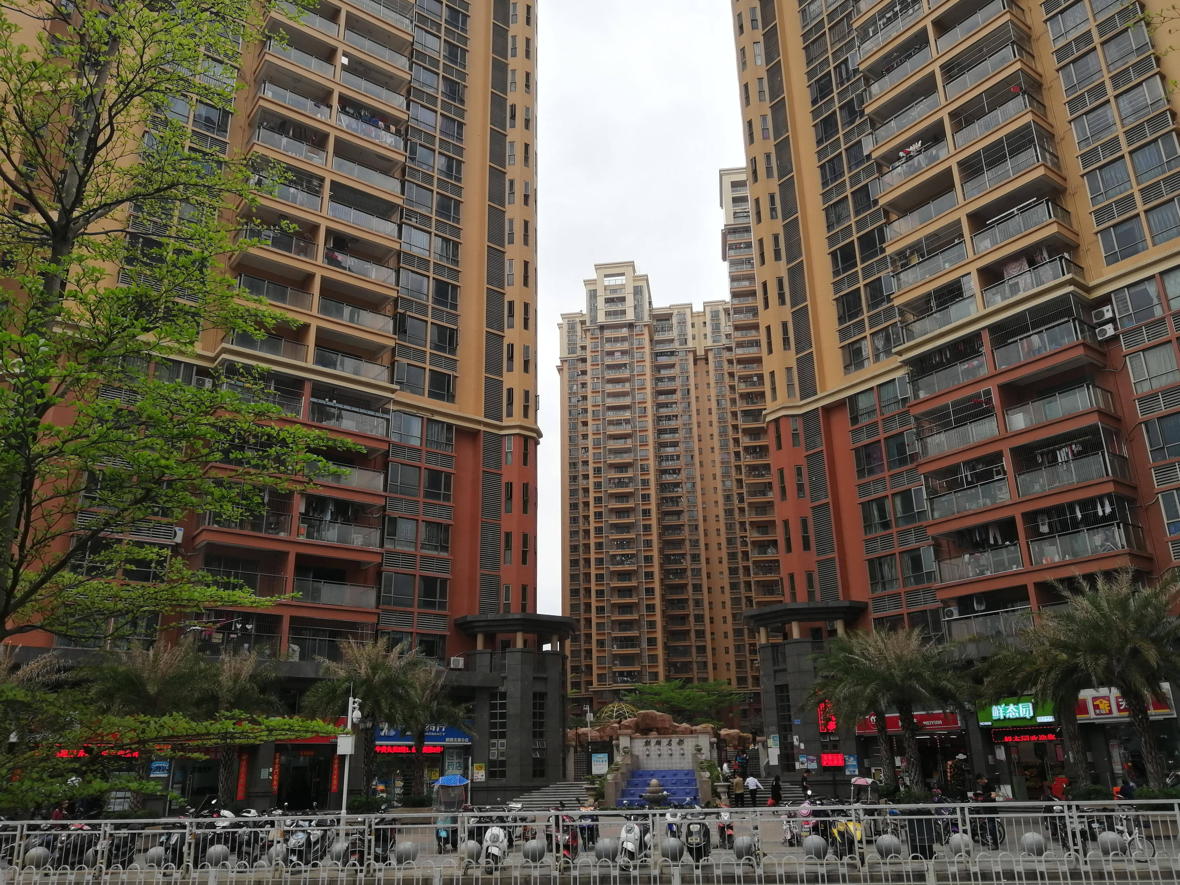 盛芳园,麒麟花园,麒麟名都,景盛豪庭,谁才是沙井小产权房一哥