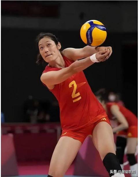 正式任命,女排朱婷被任命为级别副主任,当惠若琪的领导!