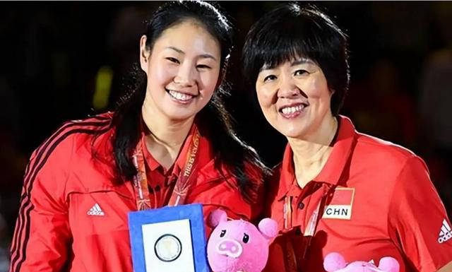 女排全锦赛升级,颜妮回归领衔辽宁女排