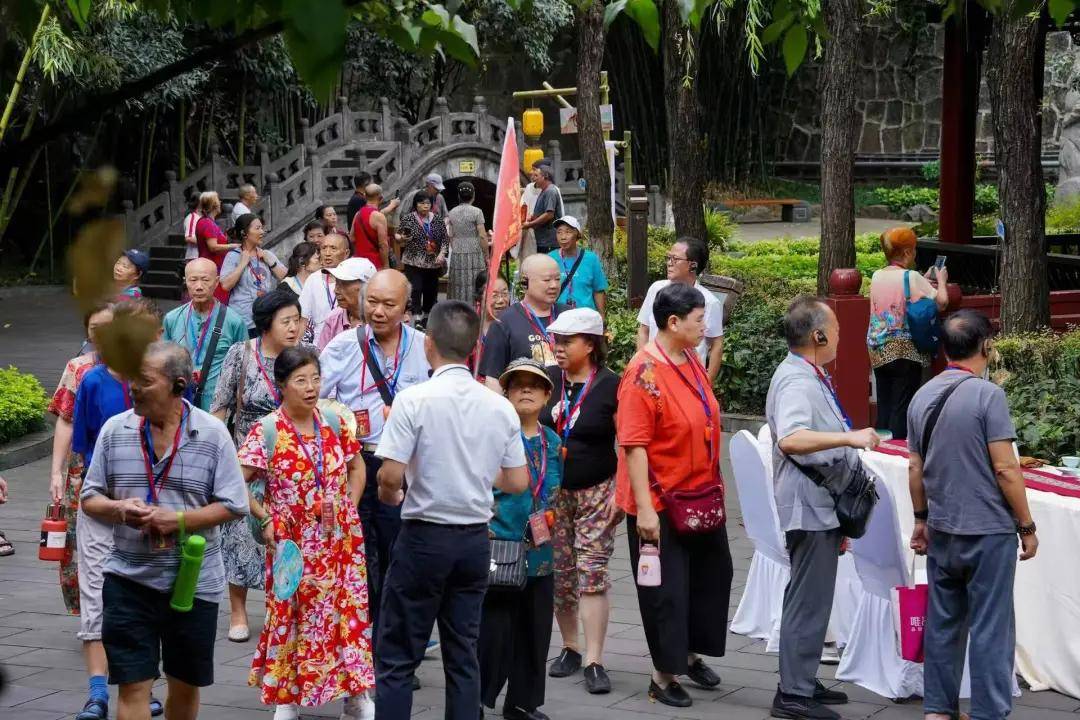 节日盛宴，茅台文旅邀您共赴“享约奇妙文旅”