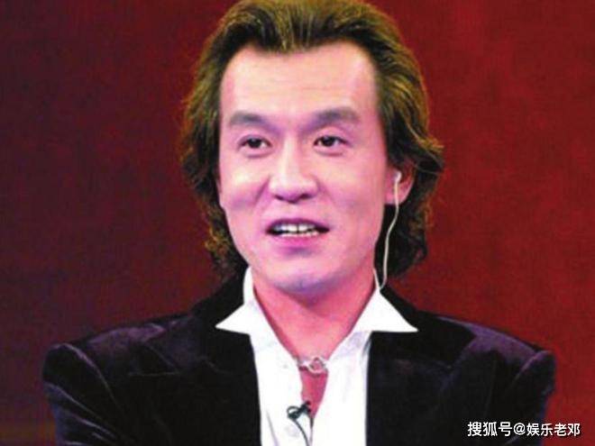 别再可怜李咏了!离世5年后医生暴露死亡真相,难怪选择葬身美国