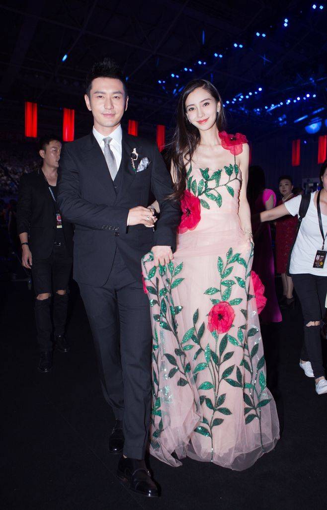 黄晓明:离婚让父母心痛,现在的爱情又让父母提心吊胆