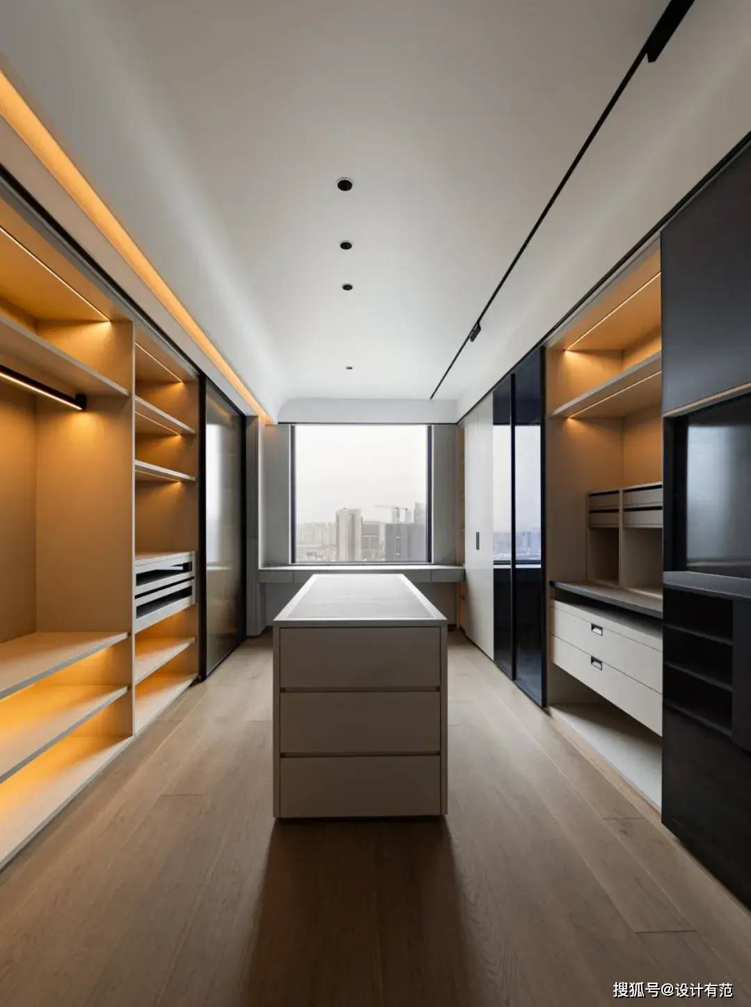 上海1917设计汪志鹏新作:390㎡轻奢宅邸,唤醒感官的盛宴