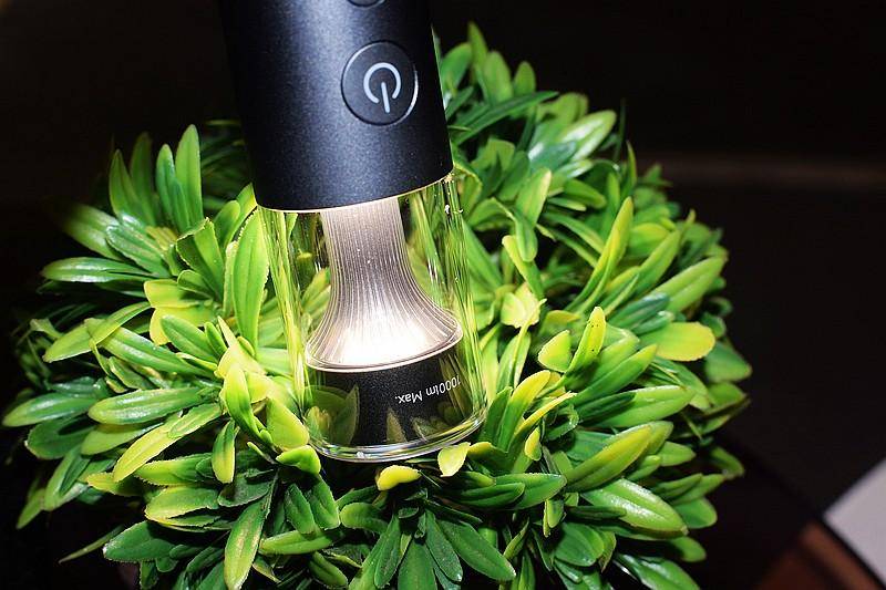 高性能与便捷性的完美结合 米家多功能便携手电筒