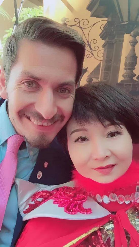 杂取百家,技艺交融丨中国杂技表演艺术家尹红