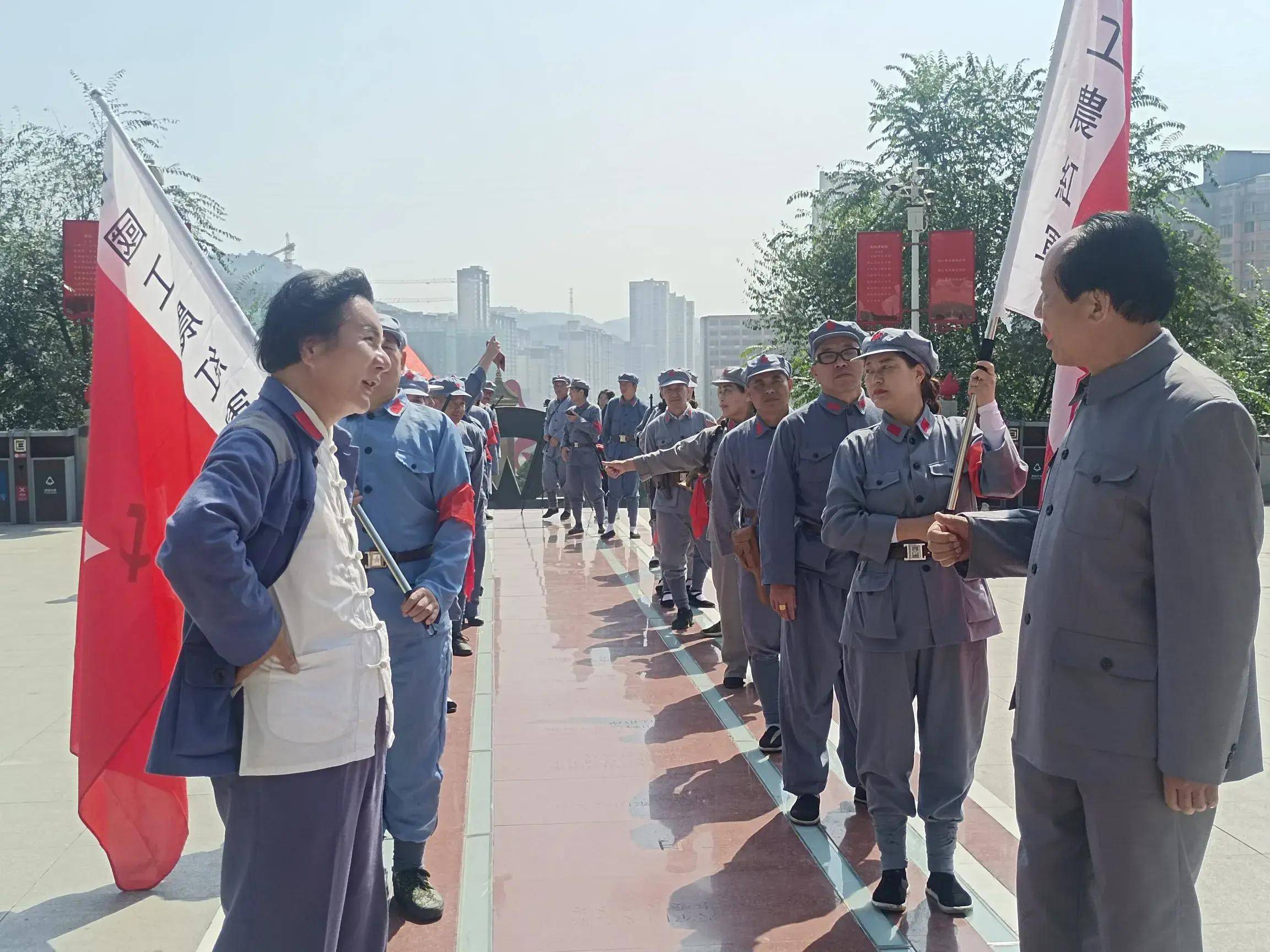 电影人剧组特邀到吴起镇拍摄《重走长征路》花絮掠影在历史的长河中