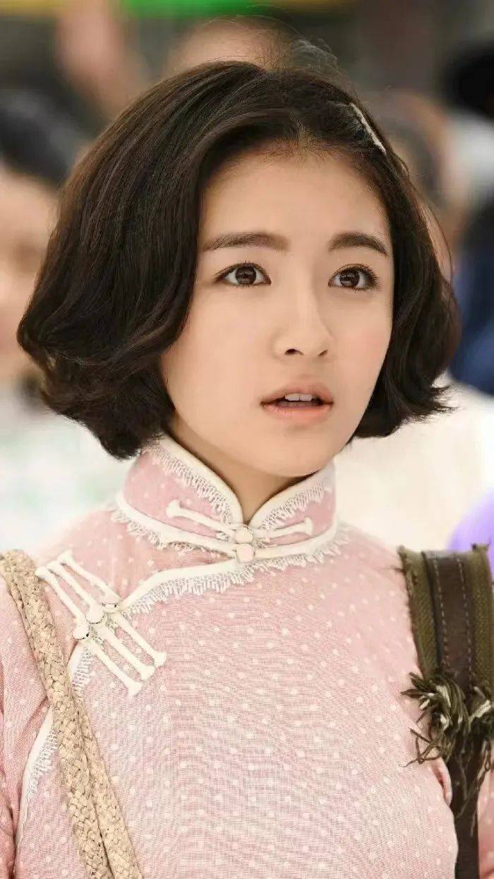 中的安琪,《外姓兄弟》中扮演了少年时期的胜男,《少年闵子骞》