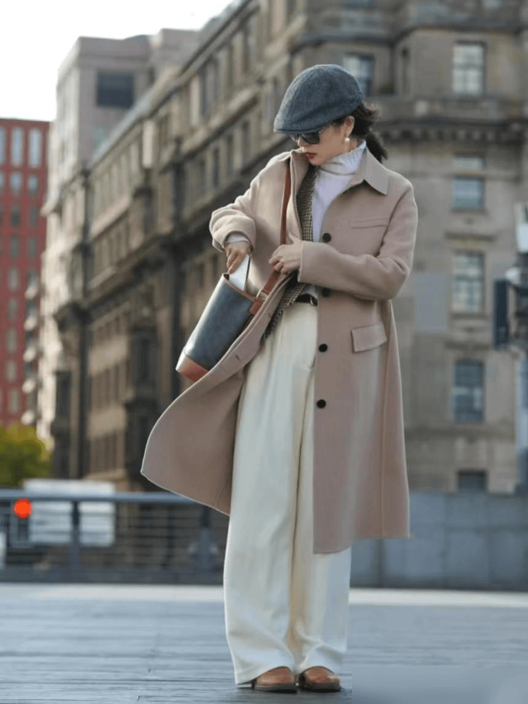 秋天买衣服,越长越时髦,不信看看这些气质女人,美得优雅又知性