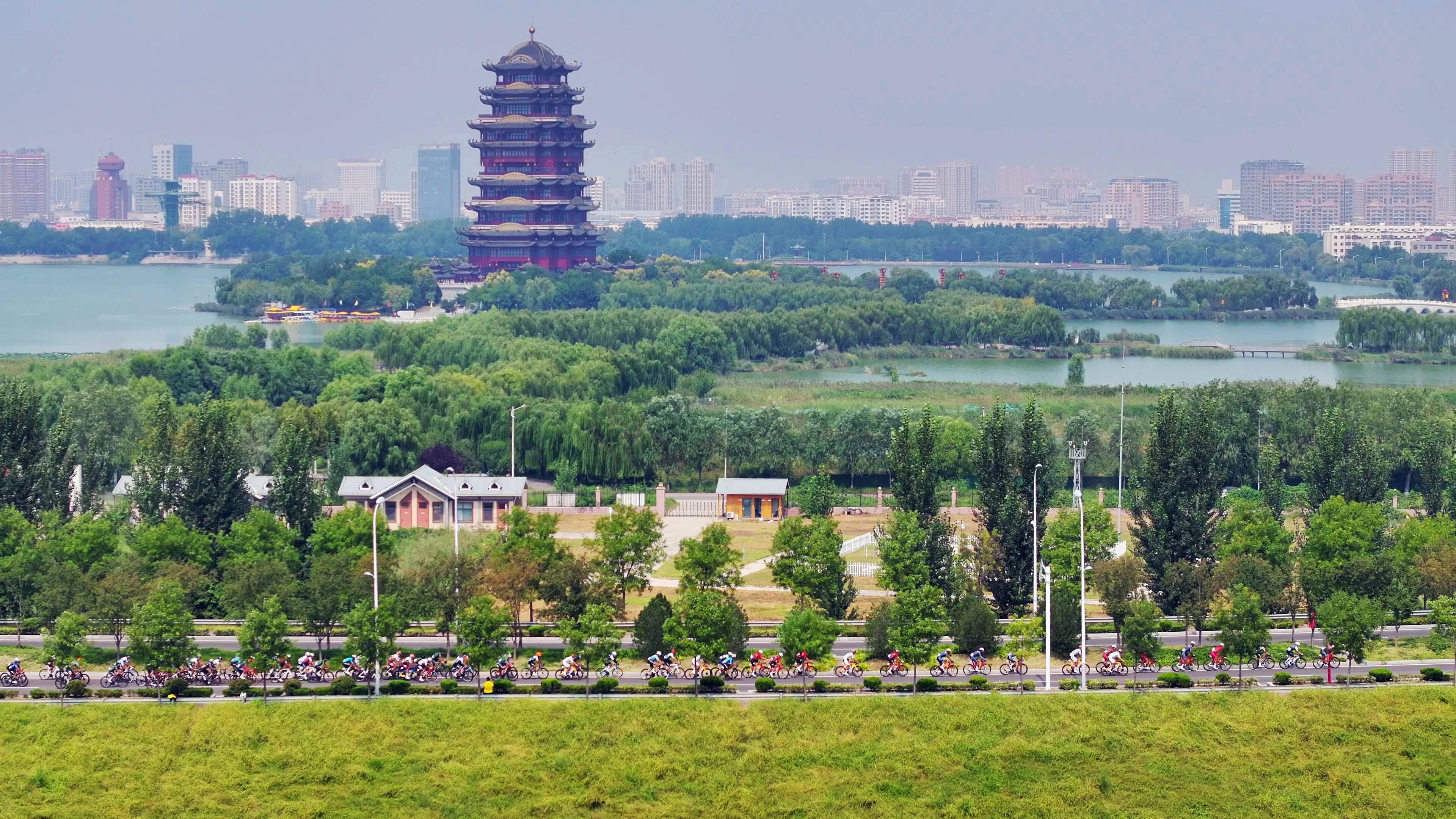 品质滨州:竞速黄河岸 骑行在画中