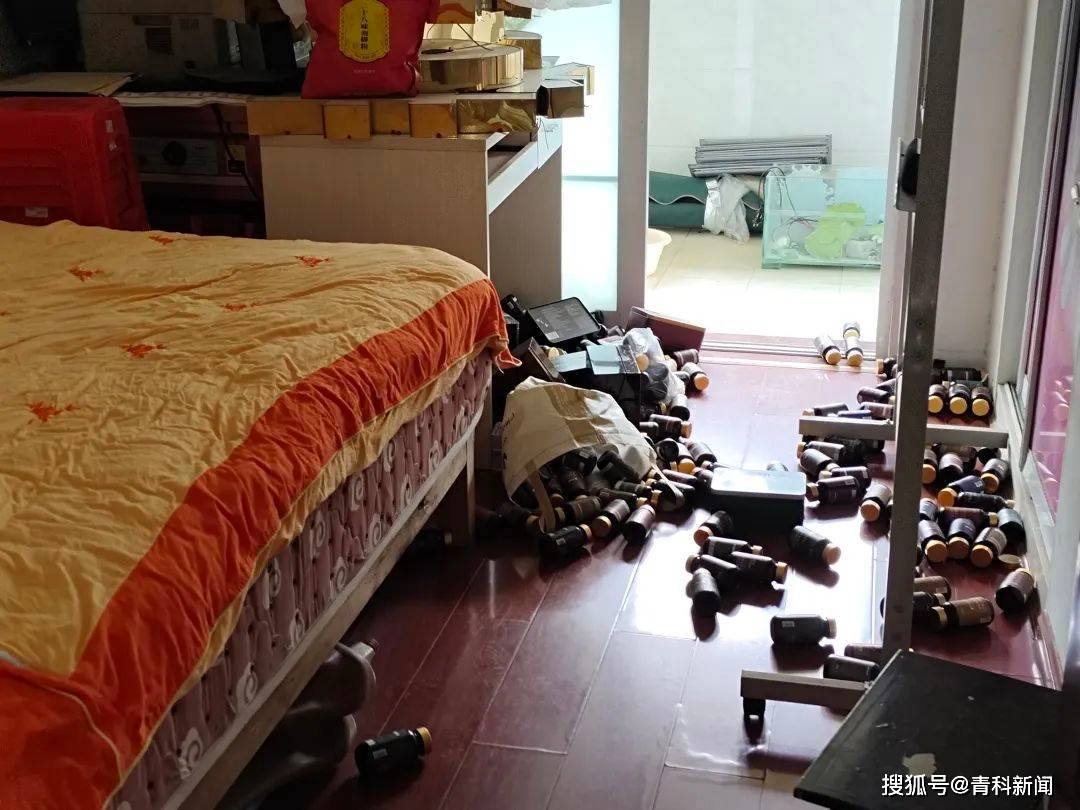 女子喝粥吃萝卜花光50万积蓄追“发财梦”，与儿决裂也不回头！-吃萝卜稀饭会长胖吗