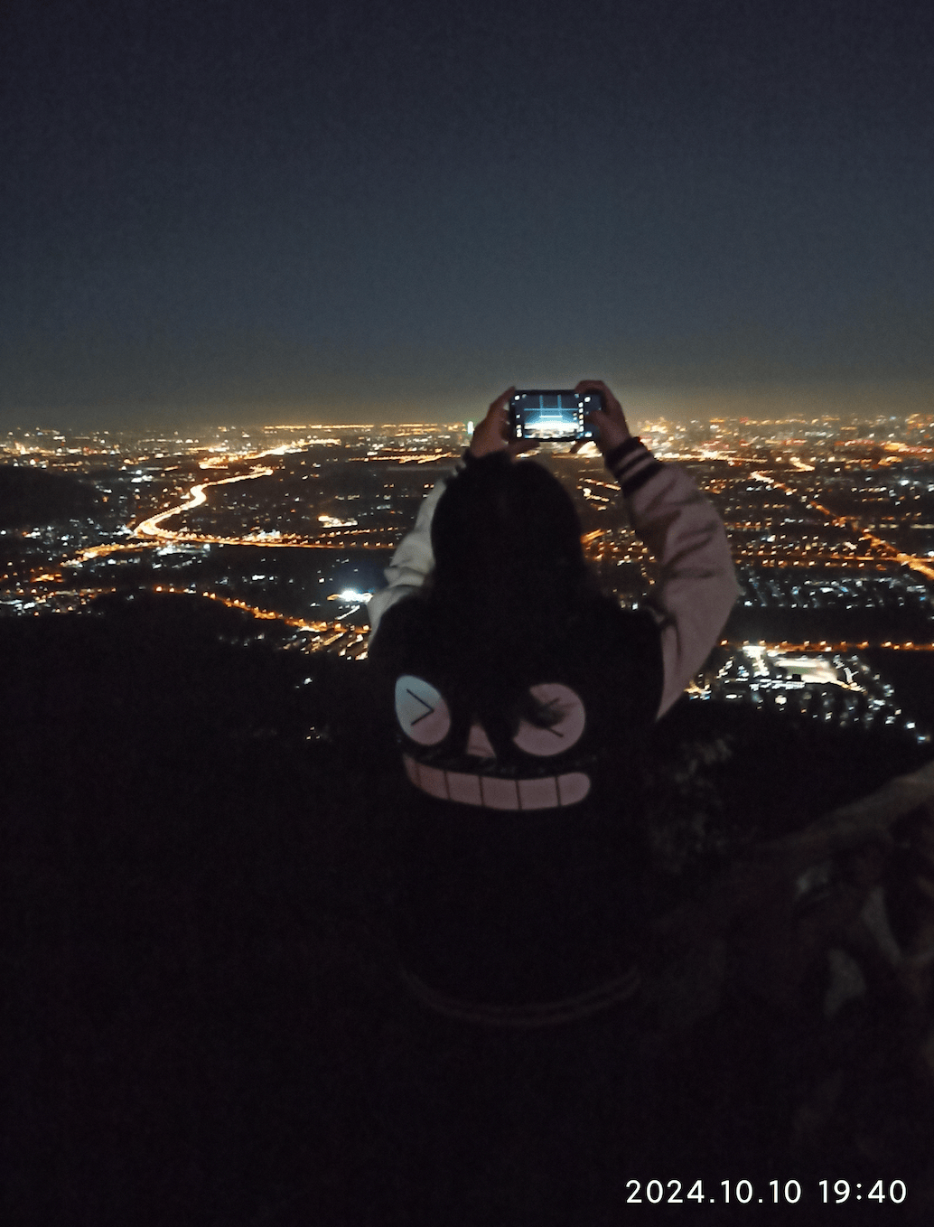 北京西山夜景图片