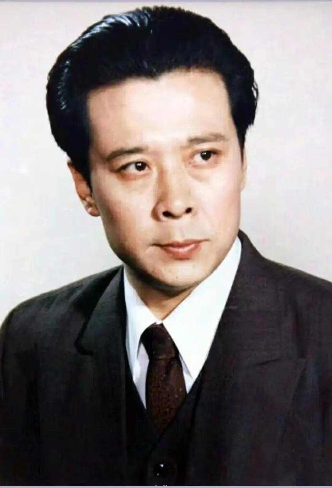 孙彦军娶初恋陈晓旭婚后生一女生活幸福美满让人羡慕