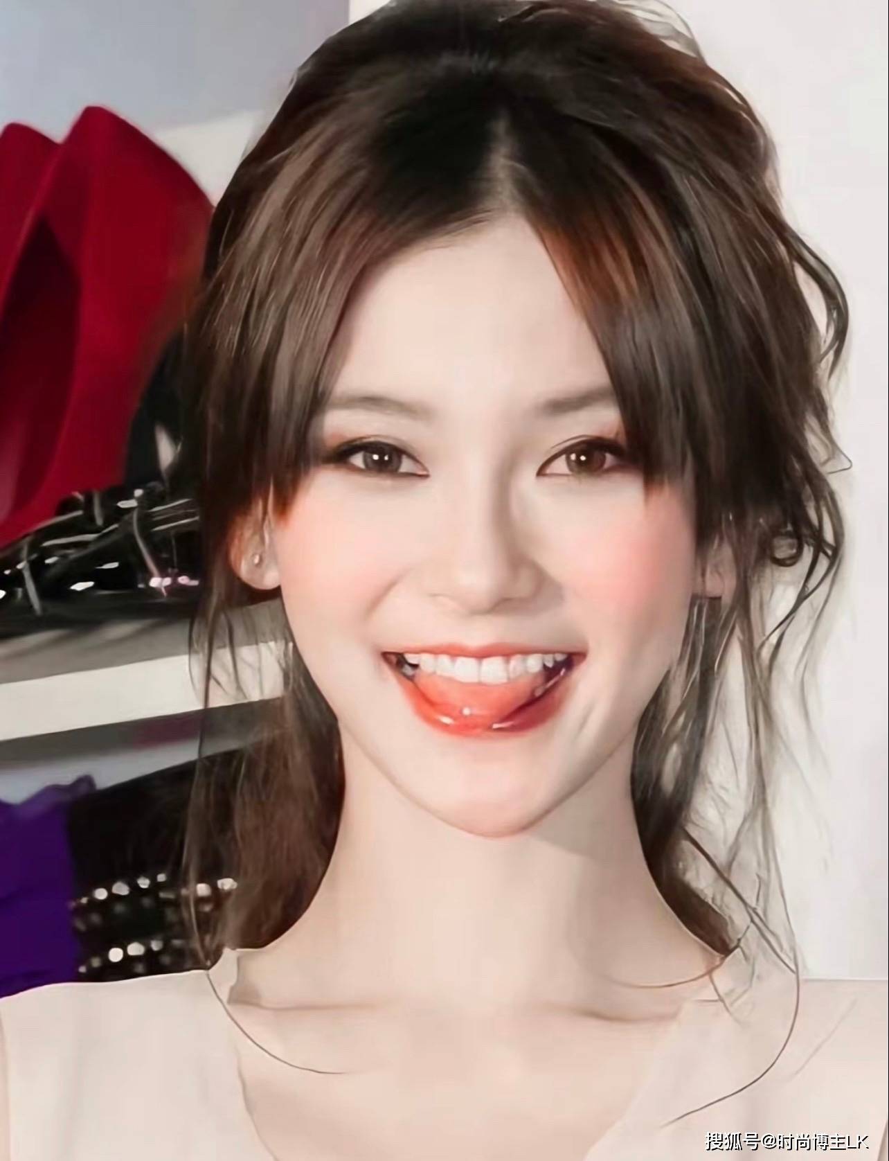 【公主】有关的事物,所以黄晓明才会在结婚的时候对她承诺:"我的baby