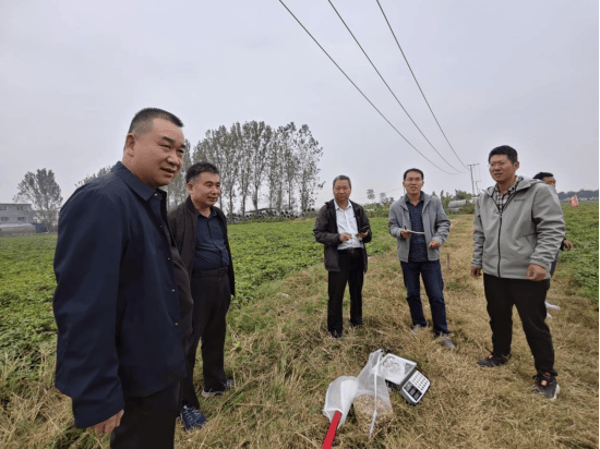 新甸铺镇各村书记图片