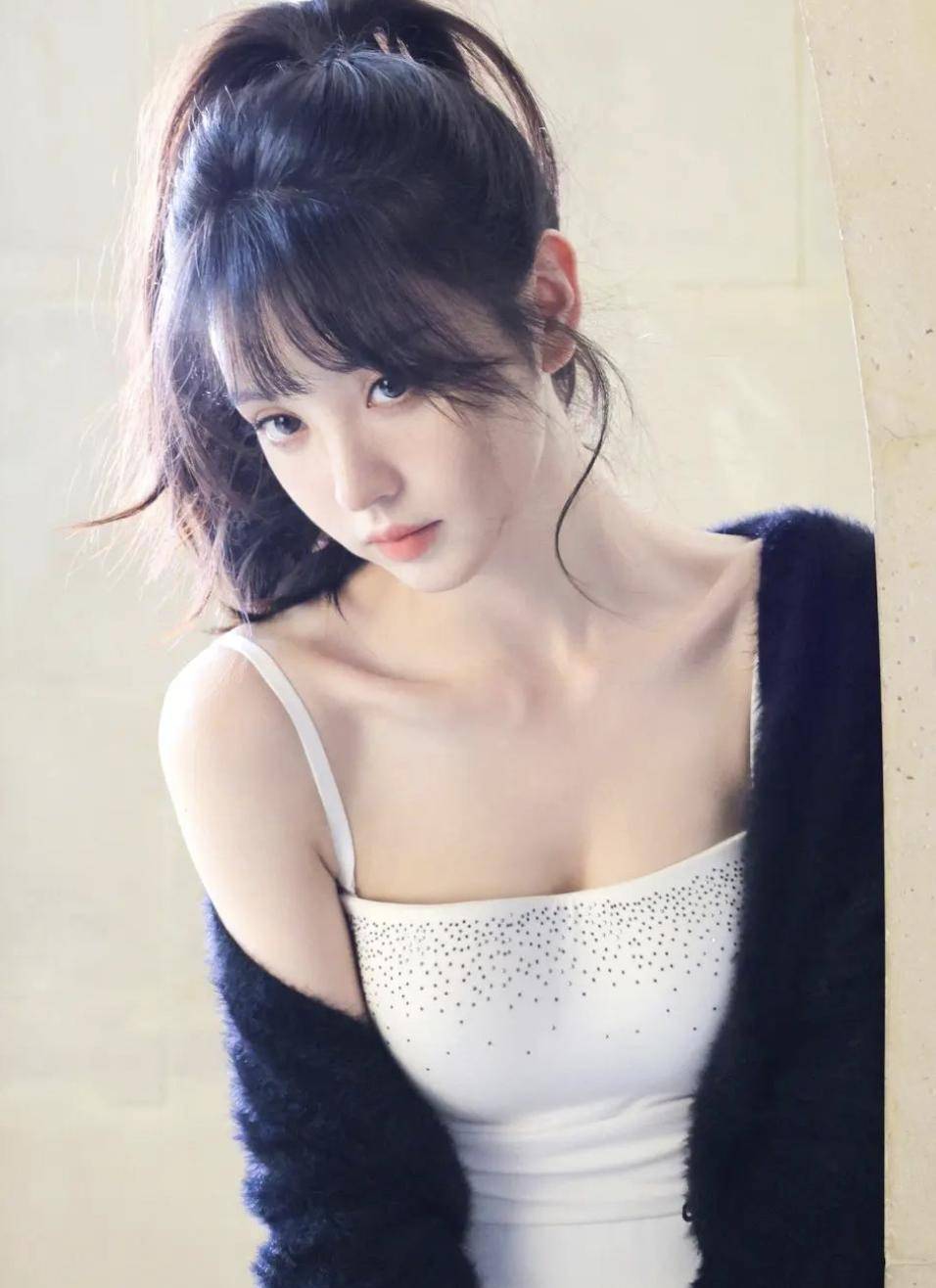 《半熟男女》田曦薇劈腿颠覆三观！古装新戏《逐玉》搭档张凌赫！