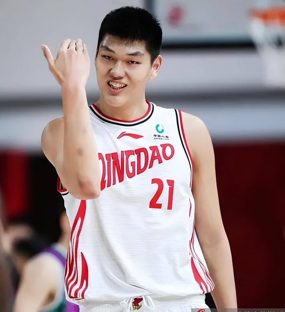 轰18 22创新高时隔三年重返cba毫不怯场!