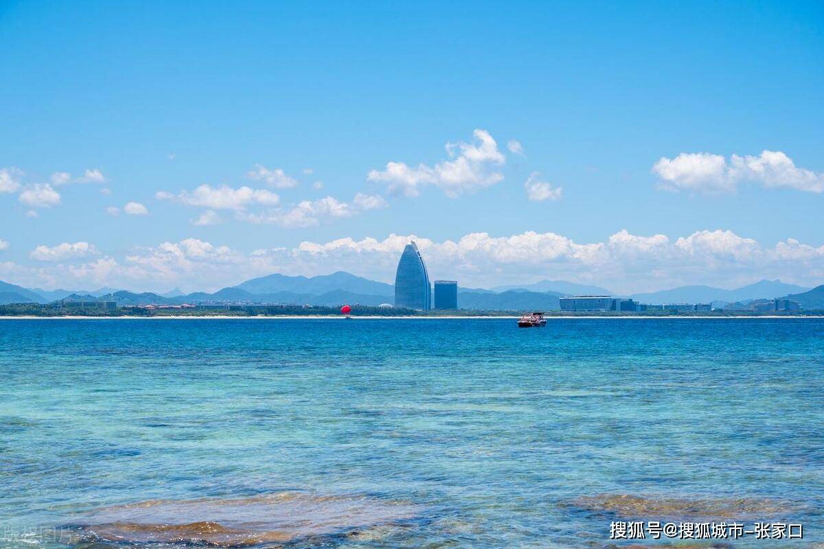 三亚经典三天两晚品质游路线?三亚跟团纯玩3日费用是多少_导游_前往_沙滩