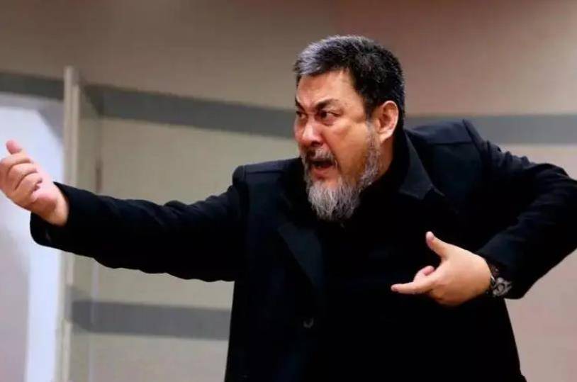 陆树铭逝世不到2年,遗孀高岚的坚持令人泪目