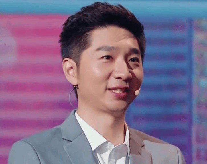 陈大愚:不炒作,没绯闻,6年生4个孩子,是父亲陈佩斯的骄傲