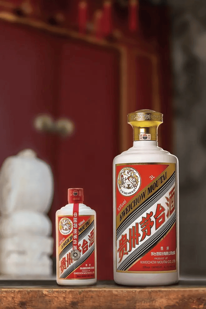 茅台酒瓶只出不进?揭秘假茅台的灌装黑幕!