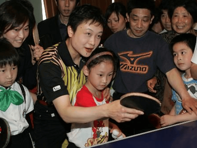 随着年龄的下降,小山智丽的体力逐渐在下降,赛场上的她也没有了往日的