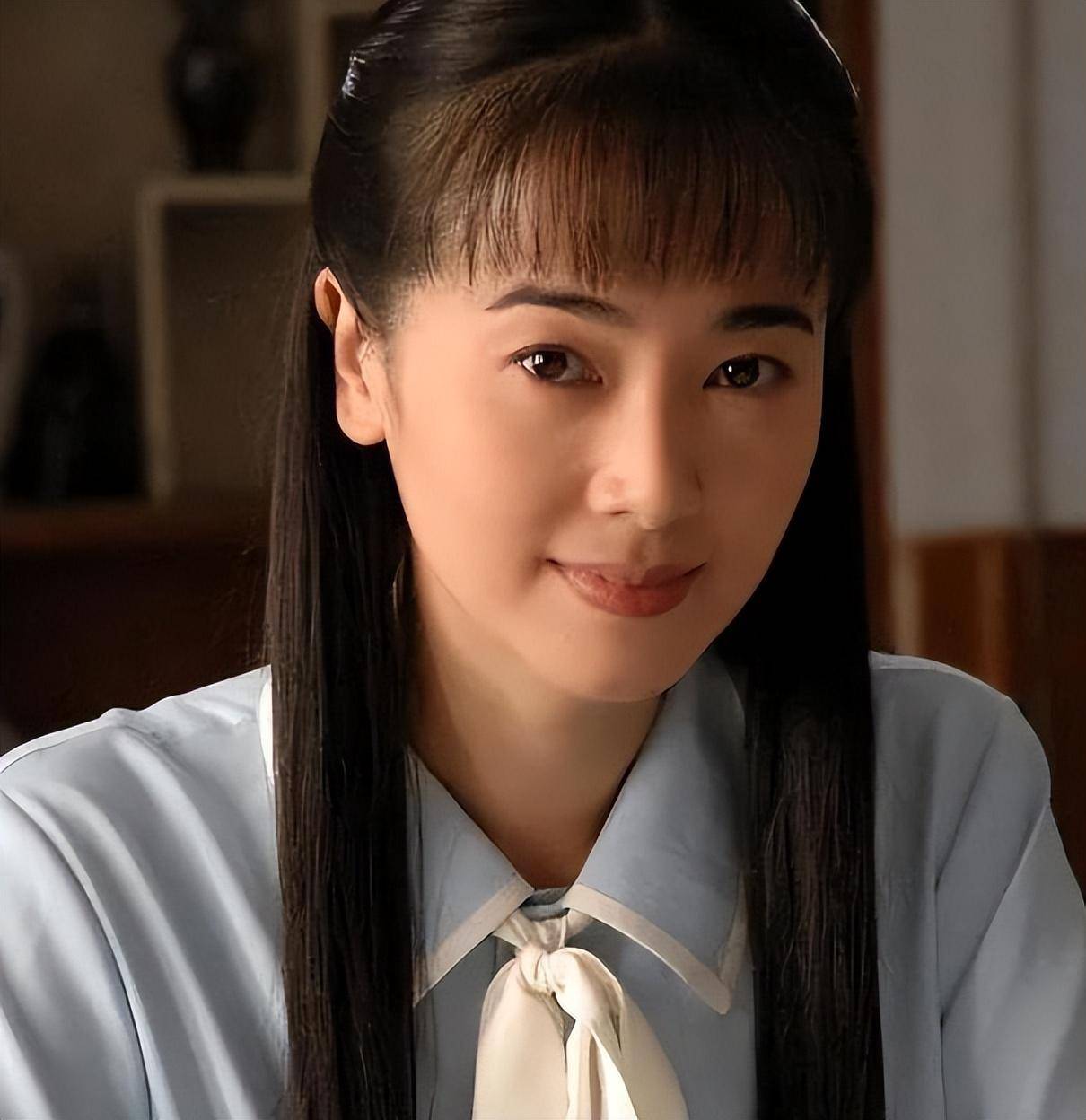 左小青:曾迷倒王志文,与陈道明传过绯闻,如今46岁的她归来"杀疯了"!