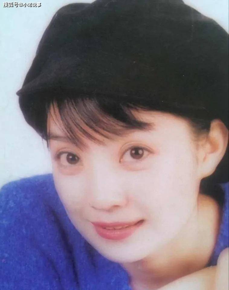 演员王海燕:嫁小一岁的张嘉益,41岁高龄产子,靠改变和隐忍走到现在!