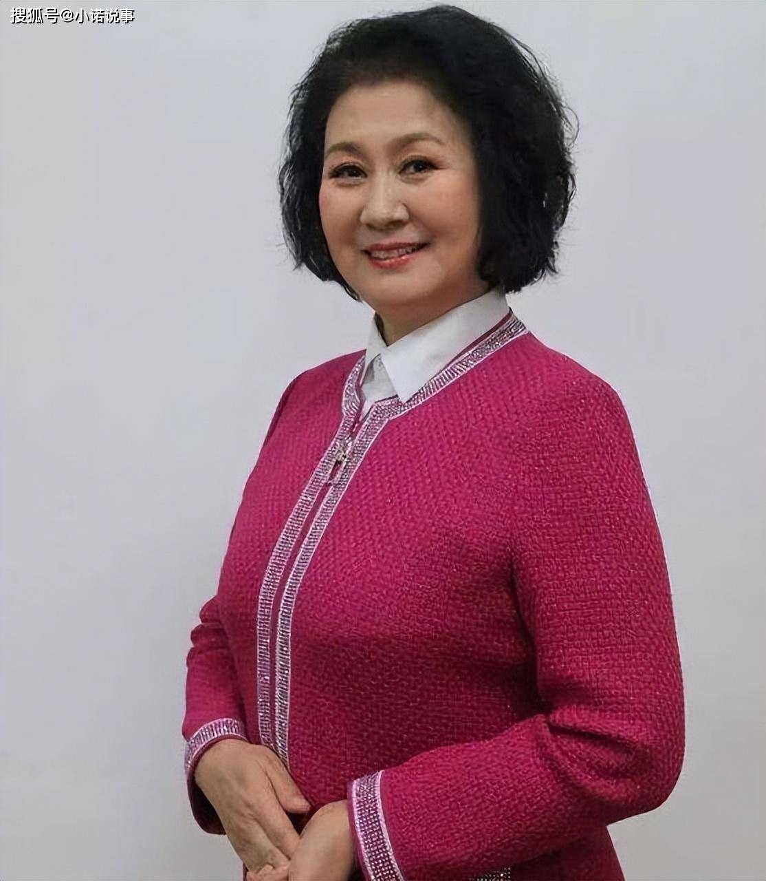 演员黄晓娟:结婚37年很谦虚,失去三位至亲,承认对不起儿子!